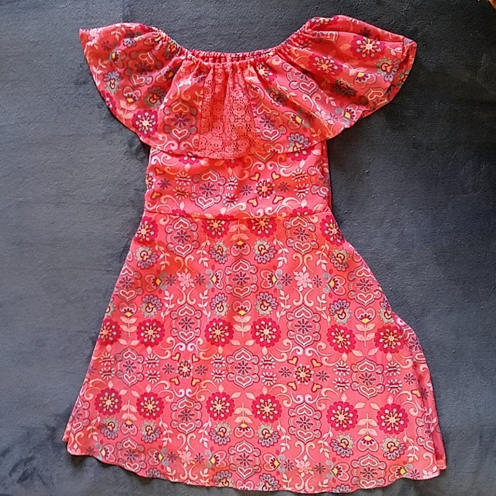 Pretty pattern dress